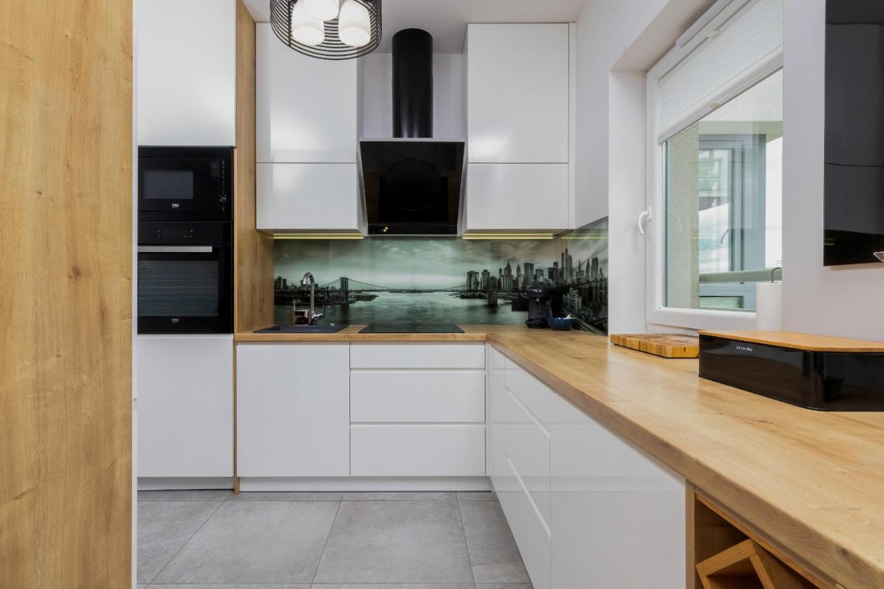 Albatross Towers Przymorze Apartments By Noclegi Renters Gdańsk Eksteriør bilde